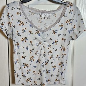 Hippie Rose lacey cotton floral crop.top